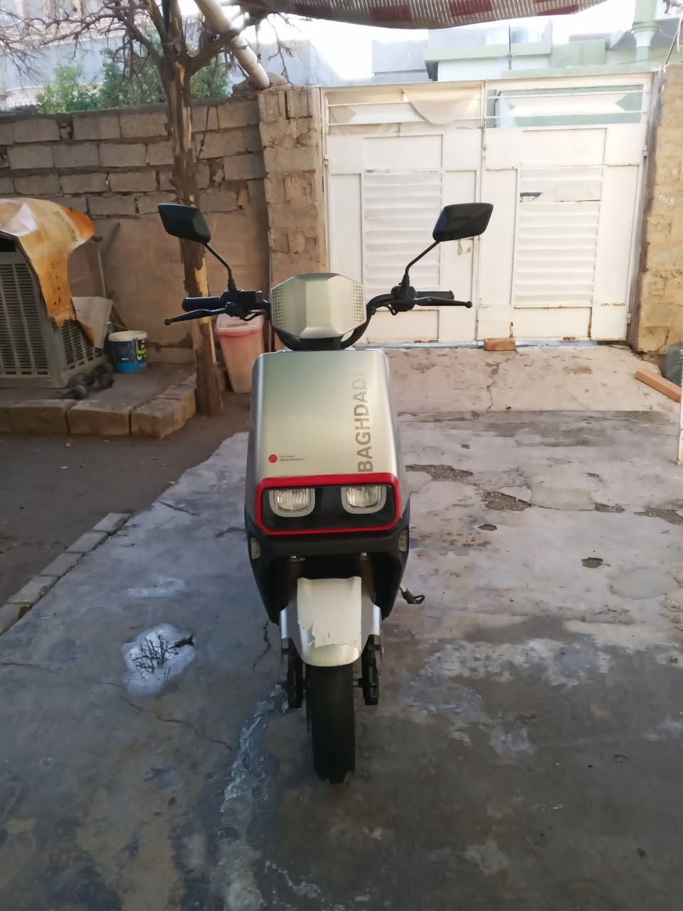 ماطور شحن للبيع نضيف بمعنه الكلمه بطاريات جديده 6بطاريات بي منضامRوتثبيت سعرعه وتشغيل عن بعد ونضام السرقه ولايات عالي ناصي زيتون يعني فول مواصفات شراي يتصل هسه متواجد 👈***********
