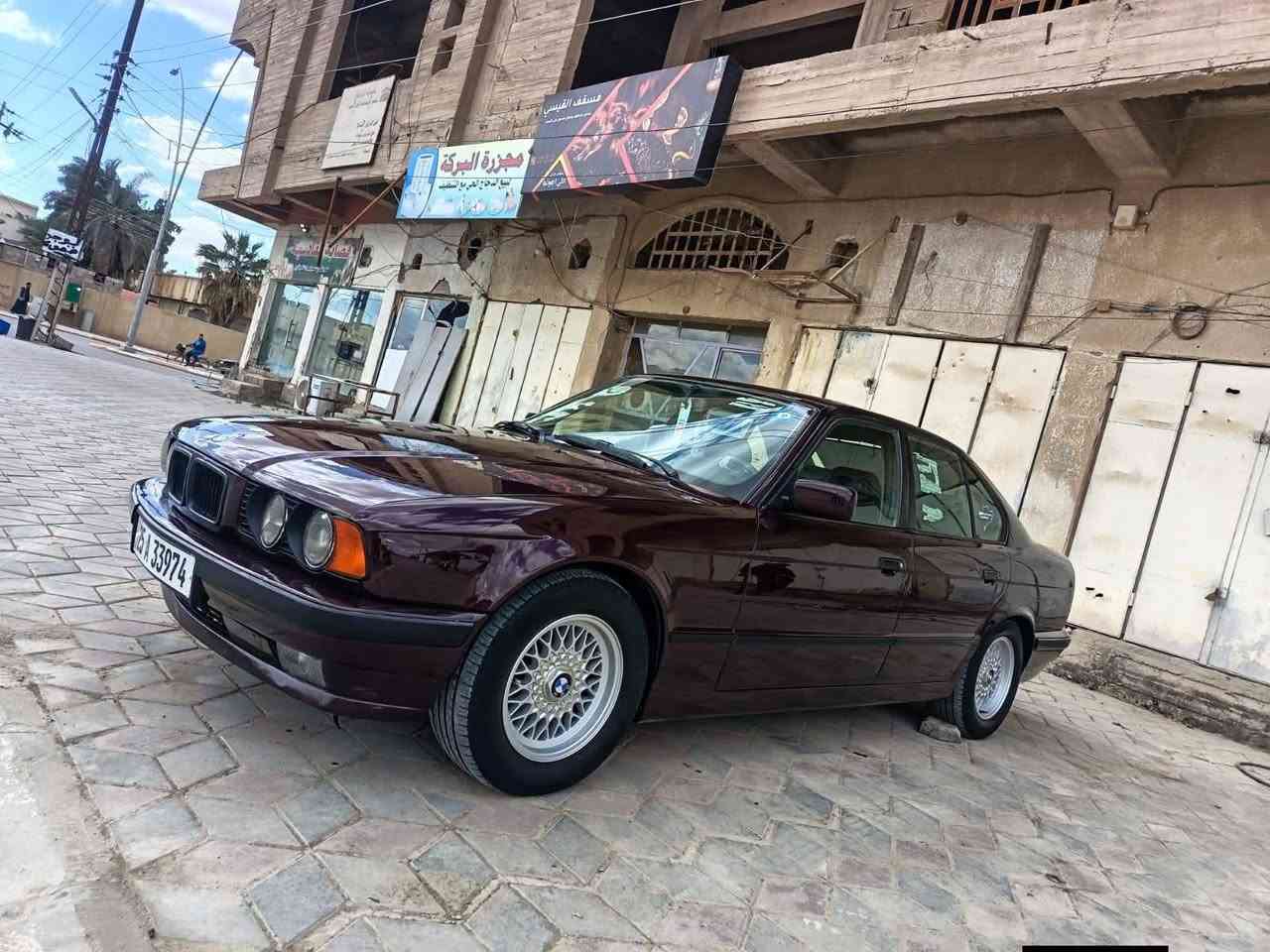 السلام عليكم بيئم دبليو للبيع الحجم 525 لون ماروني محرك مسكر فانوص كير اتوماتيك موديل 93 رقم كركوك دولي شرط تحويل سنويه تسقط 2028 تخم اطارات جديد اسنتر لوك شغال علريمونت كهرباياتها كلها شغاله تخم نون على ناصي بدون حادث المكان السياره السعر ب 70 وبيه مجال حك الجيه صلاح الدين تكريت رقم مبايل ***********
