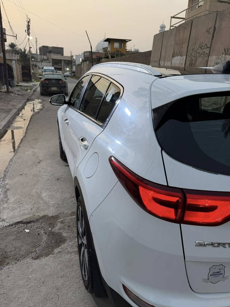 #السبورتج_الجميل
موديل ١٧ خليجي فول ١/١ 
بس صندوق مو كهرباء 
ماشيه ١٢٧ الف مكينه ٢٠٠٠
محرك وكير مكفولات 
بدون صبغ بيها ٣ قطع بارد خفيفات حيل
رقم بغداد تحويل مباشر 

رقم الهاتف ***********
العنوان بغداد الدورة 

سعرها مناسب بالعافية علياخذها 

لمعرفه السعر سوي تعليق على سوق بغداد أون لاين ـــــــ Baghdad Market Online
