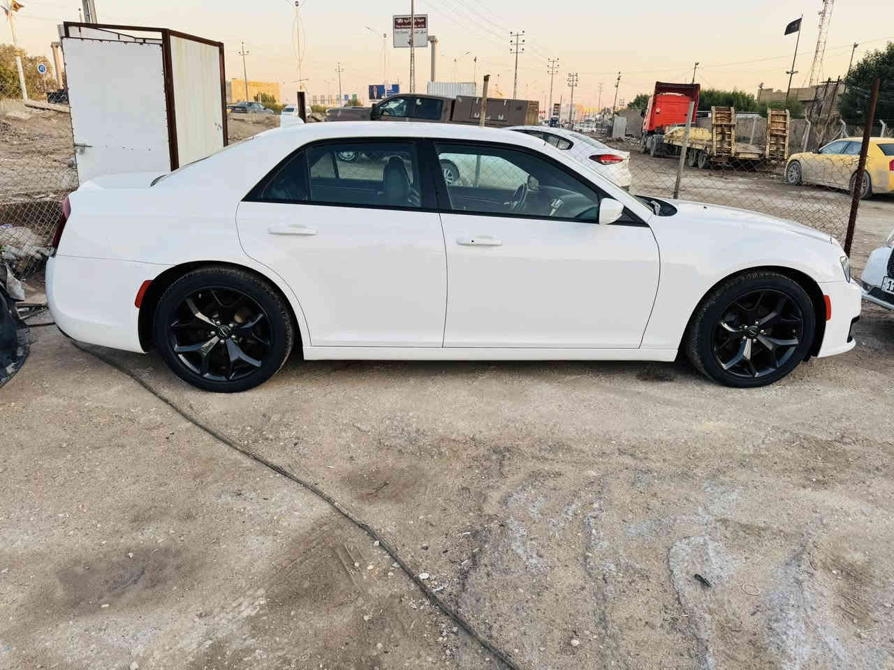 سلام عليكم 300S موديل 2018 اصل رقم بغداد كفاله عامه دعاميه فقط صور المزاد داخل المنشور مكان السياره ناصريه مركز السعر ٢٧٠ غير متواجد عالفيس ***********
