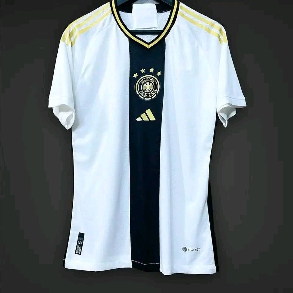 توصيل لكل لمحافضات 💚
متوفر دريسات فول ماركه 
واتساب ‏‪***********‬‏
او خاص
