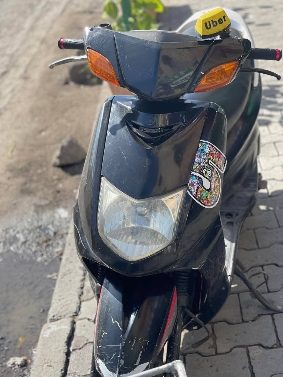 سلام عليكم دراجه سكنس 110ياباني محرك مفتوح مجفته دراجه مكاني كراده سعره 300رقمي ***********
