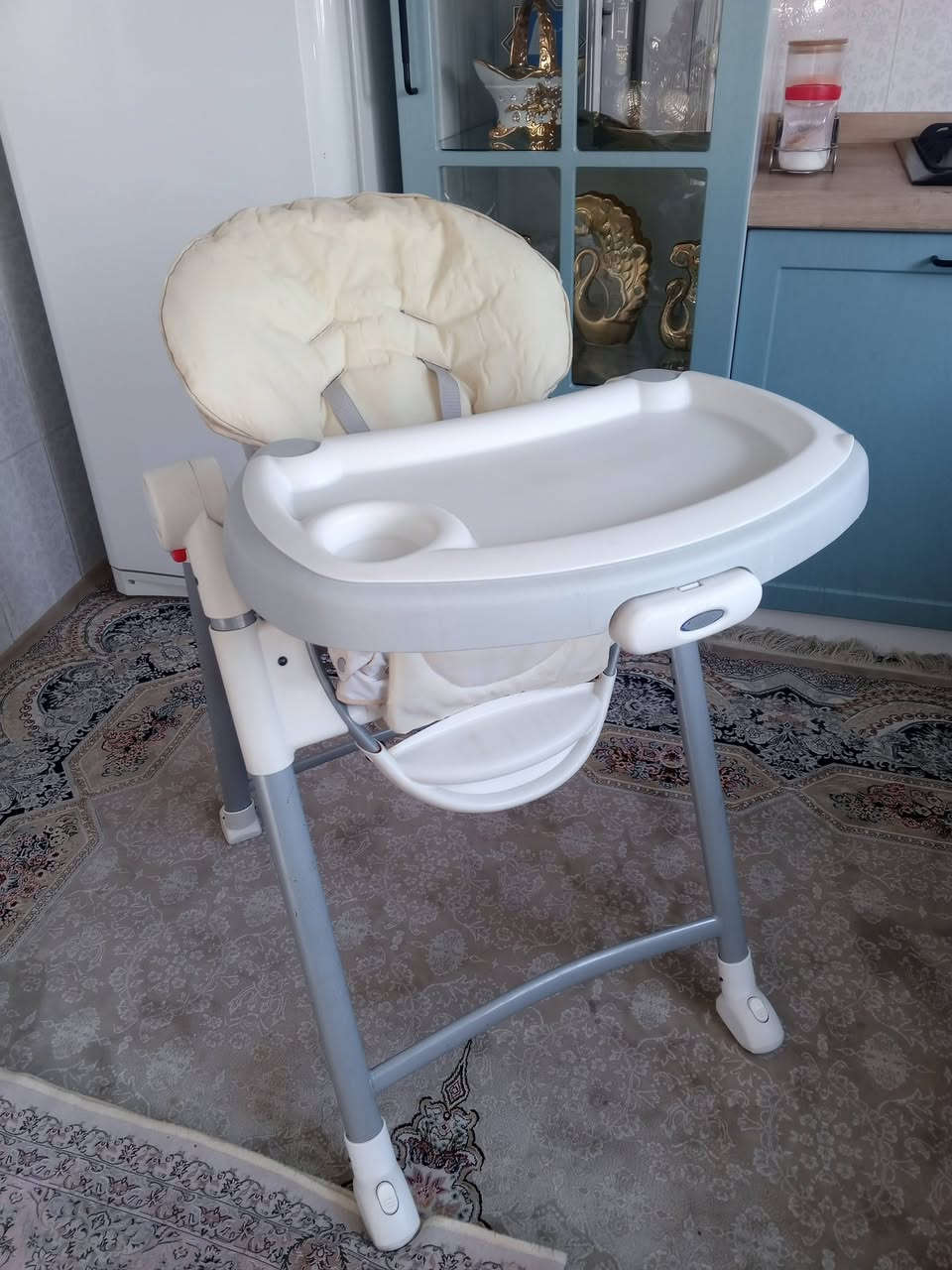 کرسي طعام للبیع ، مارکە کراکو الامریکیە ، سعر نهائي 35 ٲلف ، یوجد توصیل


**إذا كنت صاحب هذا الإعلان وتريد حذفه لأي سبب، رجاءا أرسل رسالة إلى الدعم الفني**