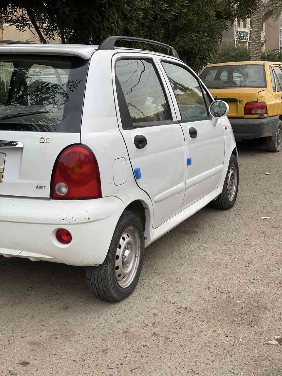 سلام عليكم للبيع QQمديل2013
رقم بغداد تحويل ثاني يوم 
كير اوتماتيك سياره حلوه او جاهزه مابيها كل نقص 
مكفوله من ضربه قويه او صبغ بيها طخات بصيطه 
كلها شغاله مكينه شويه بيها دخان بس اول ما اشغل او يروح
اكير الصدر التايرات خير من الله تبريد تتفئه شغال 
مكان السياره بغداد الكاضميه السعر 29او بيها مجال 
اي ستفسار ***********
