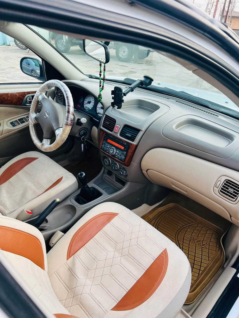 سەنی 2010یابانی سەنەوی تازە بێ بۆیاخ بێ سارد   بێ کرانەوە   مەکینە سپی لۆک گێڕ عادی گێڕو مەکینەی نەکراوەتەوە  هەمو گیانی لەسەر بیلادی ماوەتەوە  ماشەڵا ماڵی دۆاسە کەلەو عەینەکو کۆنترۆڵە ناوزەردی فۆرمیگایەتاقم تایەو ویلی لۆکە ناودەری وەک شەریکە ماوەتەوە  سەنەوی تازەیەو تەحویلو خەرامە بەشەرت سعر 112گەڵا  شوێن سەیسادق *********** حلبجة, السليمانية
