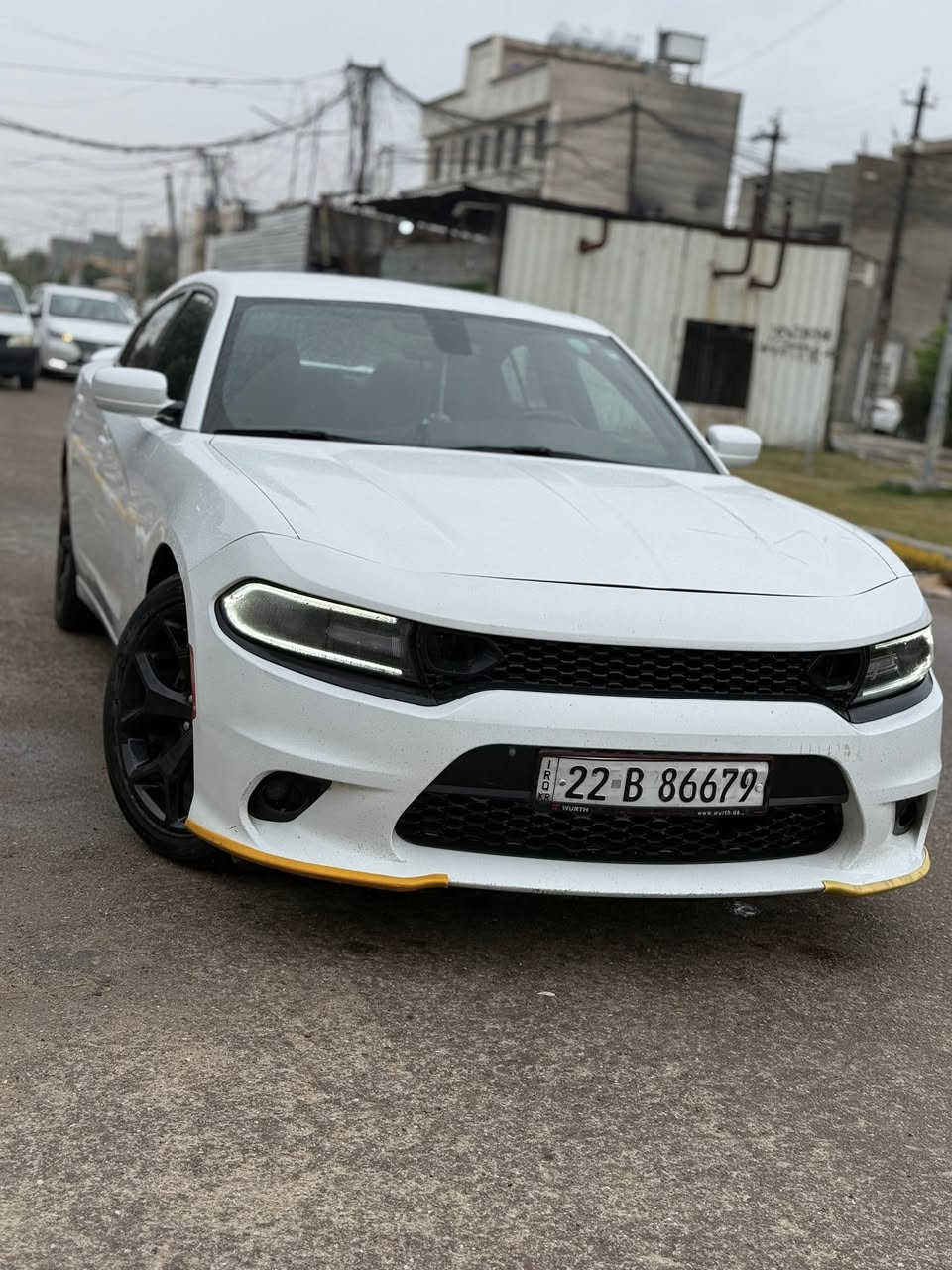 السلام عليكم جارجر موديل 19 اصل كلين تايتل 
سياره جديده معنه الكلمه ماشيه 89  
سياره عل يدي كير مكينه صدر كله بشرط 
تجي وشوف بعينك
بيهه ربع جاملغ  الامامي صبغ بدون فتح 
مكاني بغداد الغزاليه 
رقم *********** 
سعر 222 بيه مجال قليل
