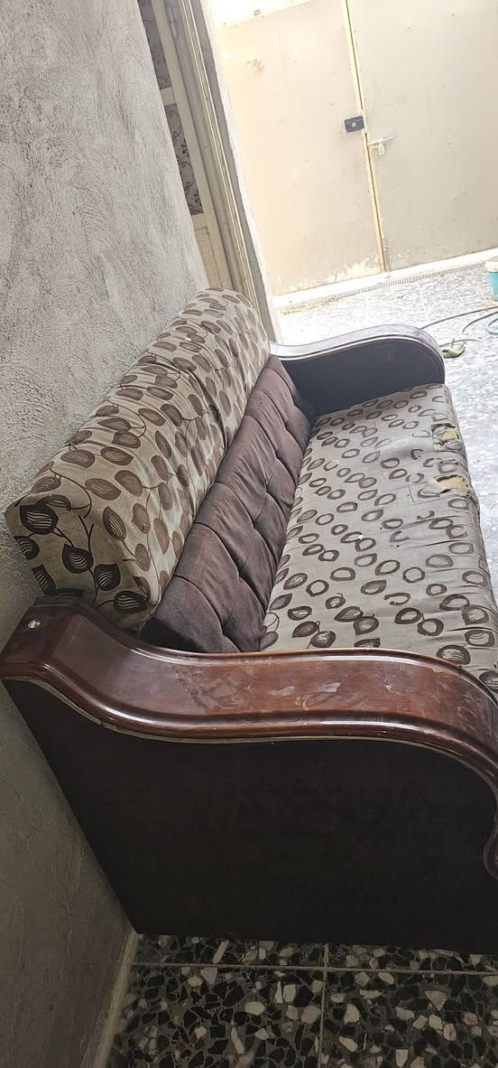 تخم للبيع ب٤٠ الف قفل مستعجل ع بيعته بس الجبيرة بيها عيب مثل ماموضح بالصورة كلشي مابي بس يتنضف
مكلف بالنشر
تخم للبيع ب٤٠ الف قفل مستعجل ع بيعته بس الجبيرة بيها عيب مثل ماموضح بالصورة كلشي مابي بس يتنضف 
قطعتين ام المقعد وقطعه مقعدين والجبيرة ٣مقاعد واكو توصيل توصيل بكروة 
مكاني حي النصر


**إذا كنت صاحب هذا الإعلان وتريد حذفه لأي سبب، رجاءا أرسل رسالة إلى الدعم الفني**