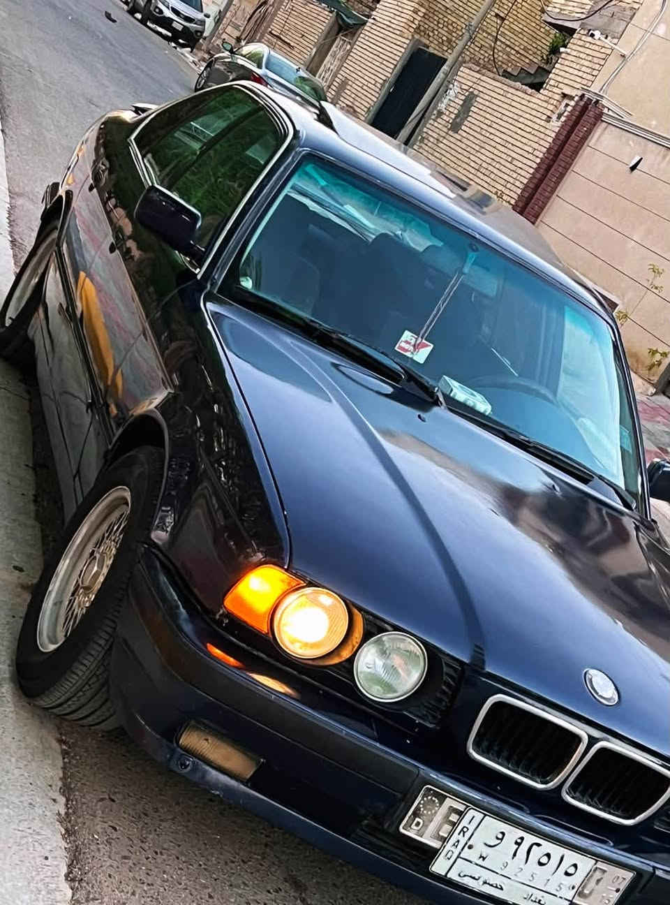 سلام عليكم
موديل 1995  دبل ايرباك دبل جكمجه  

حجم525 اصل بليته وسنويه 

مكينه مسكر عدل مكينه وكير جدد لاتبخير ولاتنقيص  نهضه وسرعه +انسه حماوه

تخم تاير جديد 

 فتحه كهربائيات كلهه جاهزه 

  منضومه مال تبريد جديده من الفريز للراديتر كله جديد 

سعرهه58وبيهه مجال 

مكانهه كربلاء مداور ثاني يوم رقم بغداد مشروع وطني 

***********
