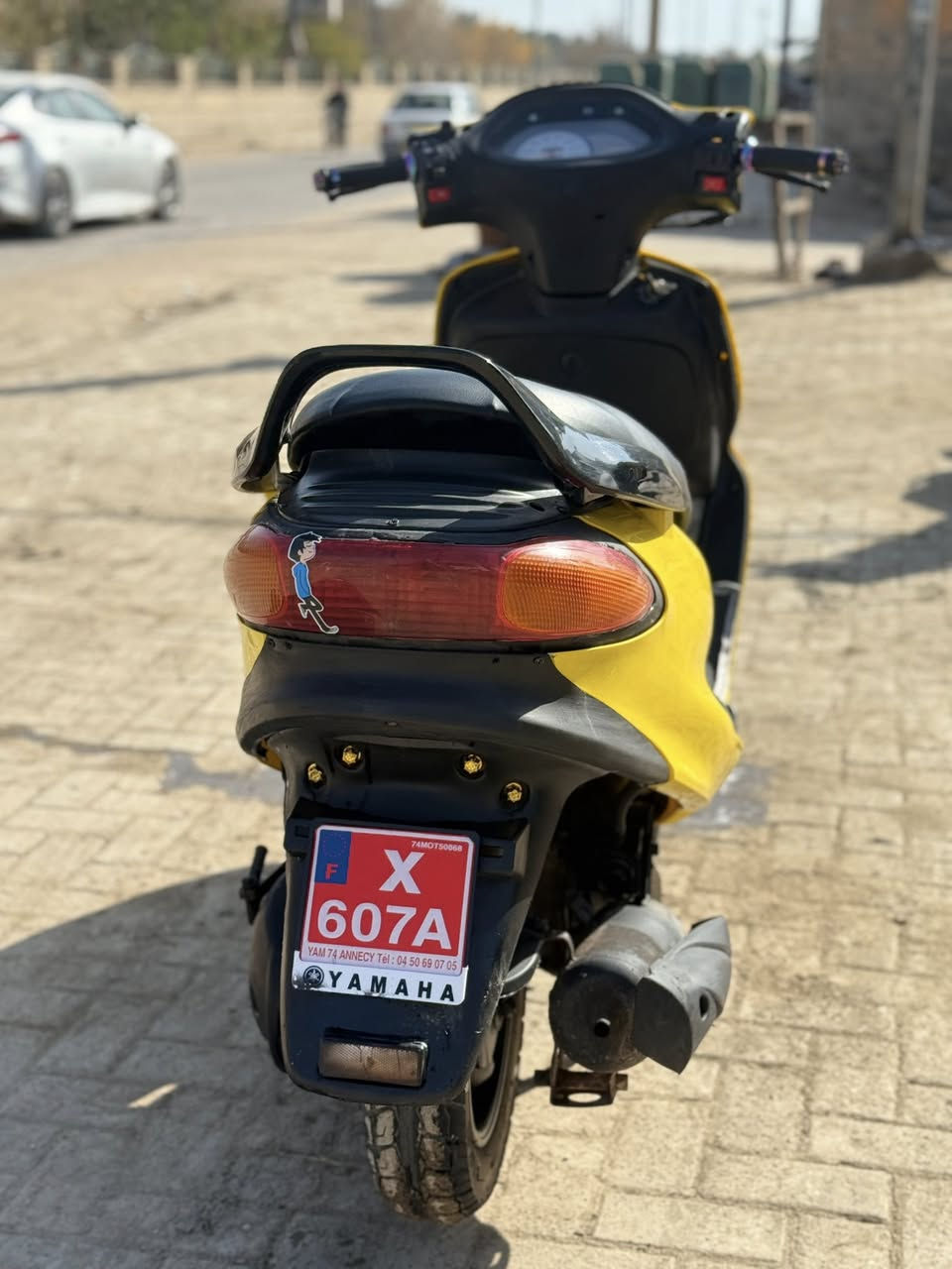 دراجه دوالفين البيع  نضيفه وجديده كهربايات كله شغاله مكينه ناعمه ونهضه معدل سريعه  لايت زنون جك جنطه تيرات جدد شاير شغالت دراجه مالت جناي سعره 500بيه مجال جيه مكاني شاميه شراي تصل***********
