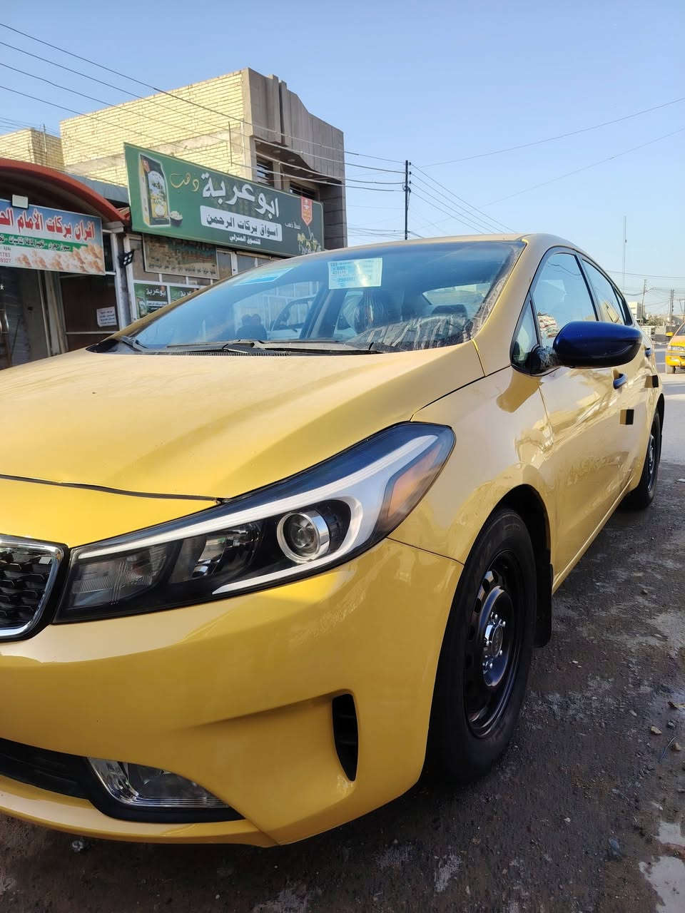 سلام عليكم كيه فورتي موديل 2018 سياره جديده مكينه ٢٠٠٠ دوش كير صدر تبريد ثلج خير من مكاني بغداد سياره بسمي رقم بغداد جديد حادثه لقد سياره كدامك اسونر وسعره مناسب هاتف ***********
