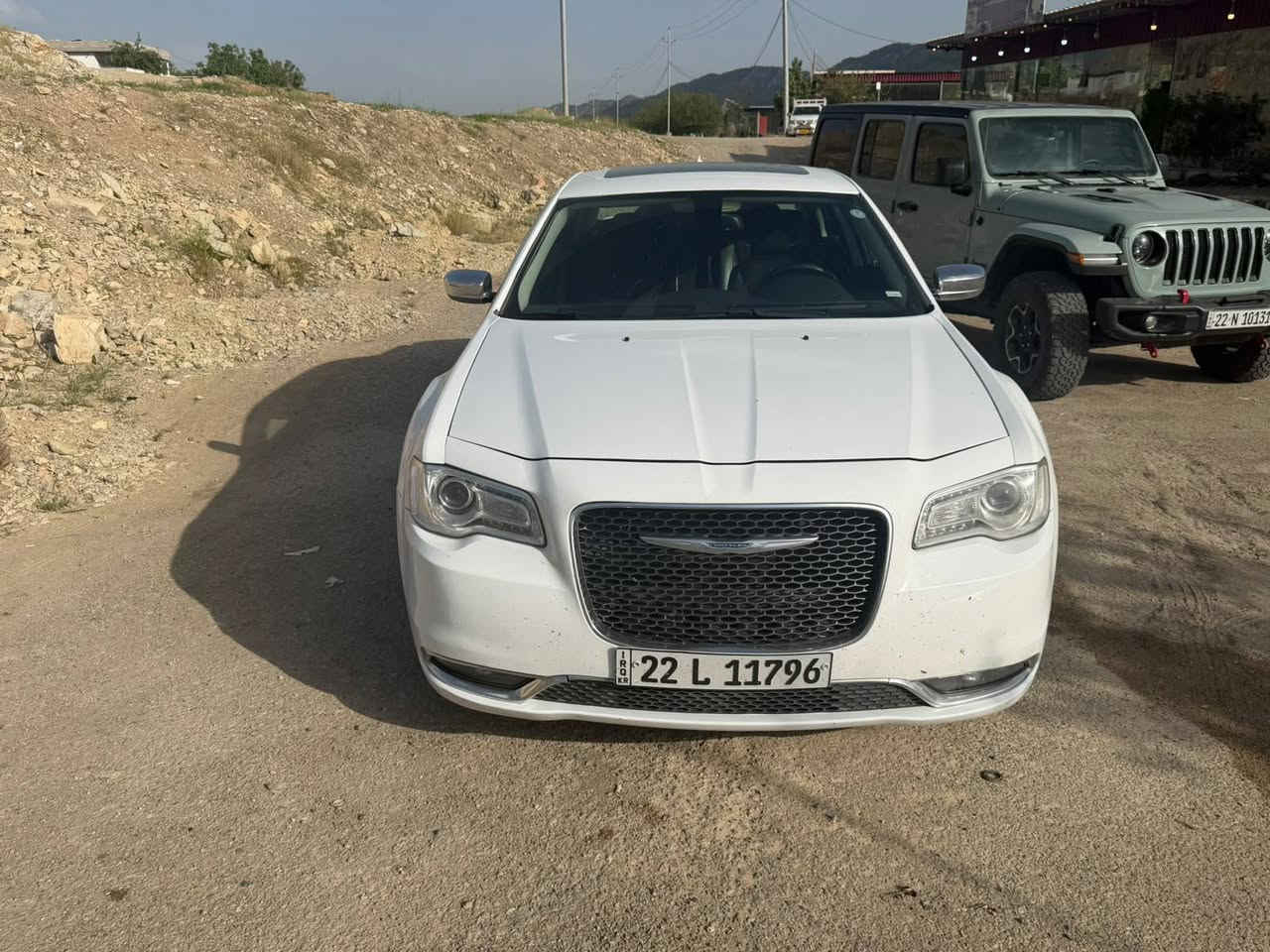 كرايسلر اوباما 2016كلين تايتل 

رقم اربيل تحويل مباشر 

فول مواصفات 

بانوراما 
جلد تدفئه تبريد
شاشه كبيره 
كاميرا دواره
ويل 20 عنكبوت 
كار بلي 

كلين تايتل كفاله عامه 
  فقط بارد بسيط

السعر  240$

مكان السياره بغداد 
 للتواصل ***********
