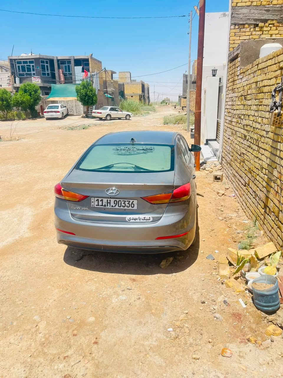 الانترا موديل ١٨ فول بصمه فتحه تبريد ثلج امريكيه حدثها خلفي وشويه من البنيد السعر ١٠٨ وبيها مجال بسيط مكاني واسط ***********
