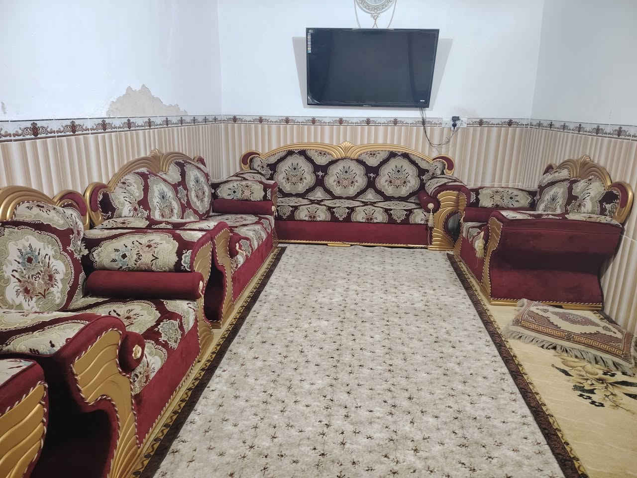 السلام عليكم
يتوفر في مزاد ابو محمد اللهيبي لبيع جميع انواع المواد المنزلية المستعملة
تخم ملكي شرط النظافه 10 نفرات مع الطبلات فول نضافة
*********** وتساب
اي شي عندك نشتري امراوس موجود
