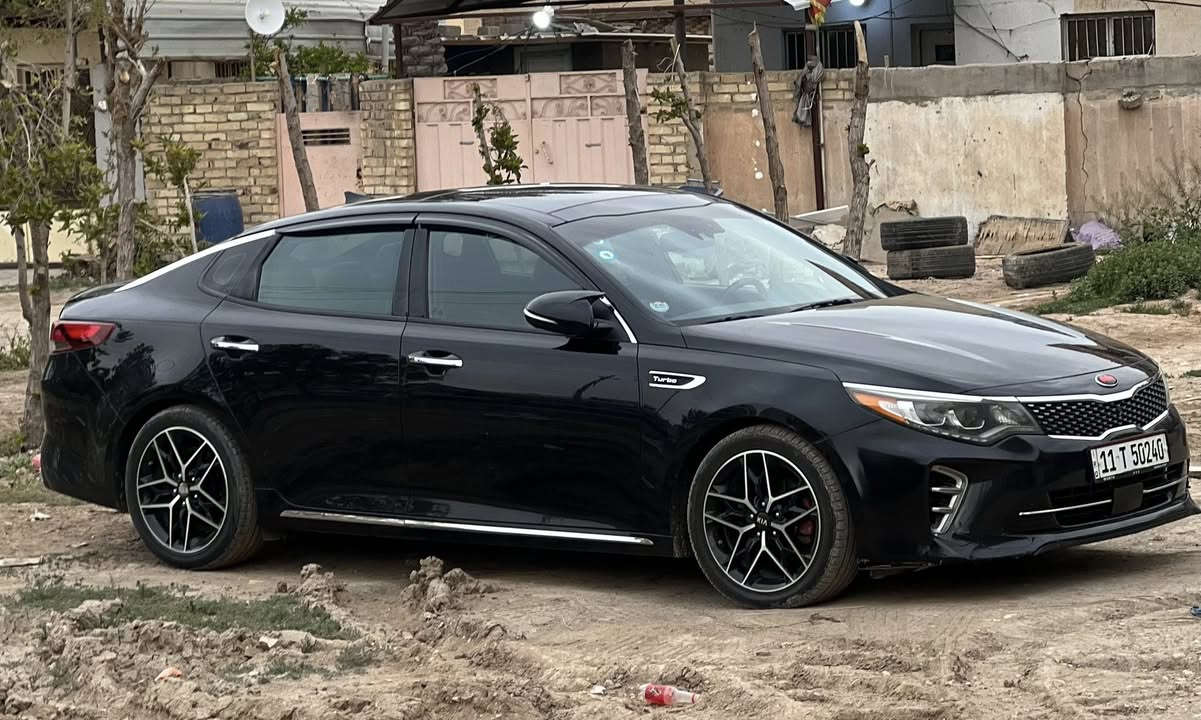 السلام عليكم 
فرصة لا تعوض 🔥 للبيع — كيا أوبتما 2017 SXL (فل أوبشن) 🔥🚗

فرصة مميزة لاقتناء سيارة فخمة ورياضية بنفس الوقت، فئة SXL أعلى فئة بمحرك تيربو قوي وتجهيزات كاملة 👌
🔹 المواصفات:
• محرك 2.0 لتر تيربو بقوة 245 حصان
•كاميرا 360 درجه 
•سقف روز رايز + اناره مخفيه 
• قير أوتوماتيك 6 سرعات
• فتحة سقف بانوراما
• مقاعد جلد فاخر (تبريد + تدفئة)
• تحكم كهربائي بالمقاعد + ذاكرة
• شاشة كبيرة + نظام ملاحة
• كاميرا خلفية + حساسات
• تشغيل بصمة (Smart Key)
• مثبت سرعة ذكي
• نظام صوتي فاخر
• أضواء LED
• جنوط أصلية قياس 18
•وارد امريكي 
🔹 الأمان:
• نظام فرملة طوارئ
• تحذير تصادم أمامي
• تحذير مغادرة المسار
• نظام ثبات إلكتروني
🔹 الحالة:
• السيارة نظيفة جداً
• استخدام شخصي
• جاهزة وما تحتاج أي مصروف
•الممشى (94mil)
💰 السعر: (148$)
📍 الموقع: (محافظة بابل/ الحله)
📞 للتواصل: (***********)

🚨 سيارة فل كامل + تيربو = أداء + راحة + فخامة
