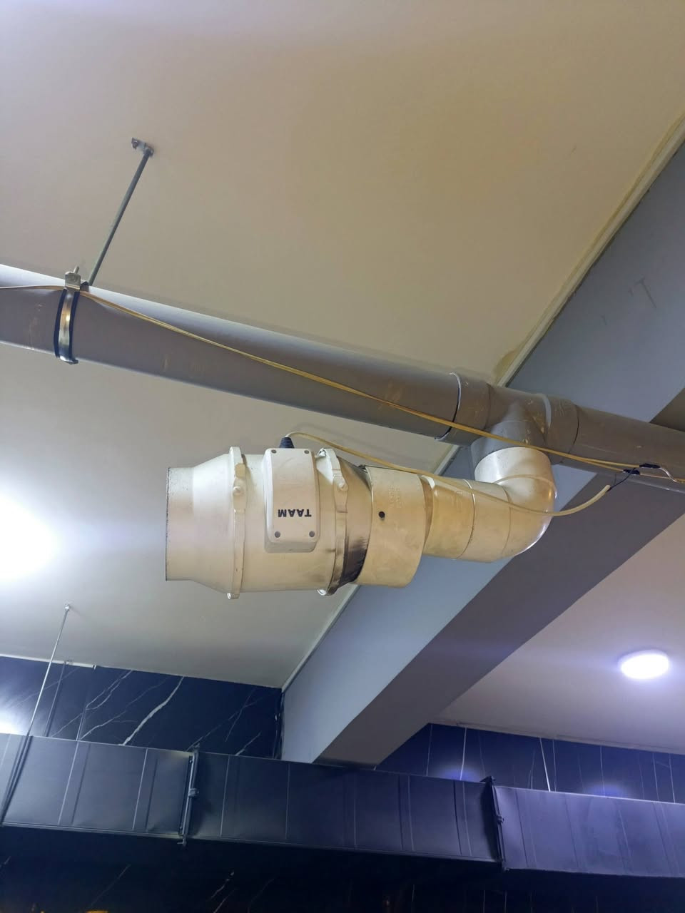 السلام عليكم
غراض للبيع 
بغداد *********** بي وتساب
