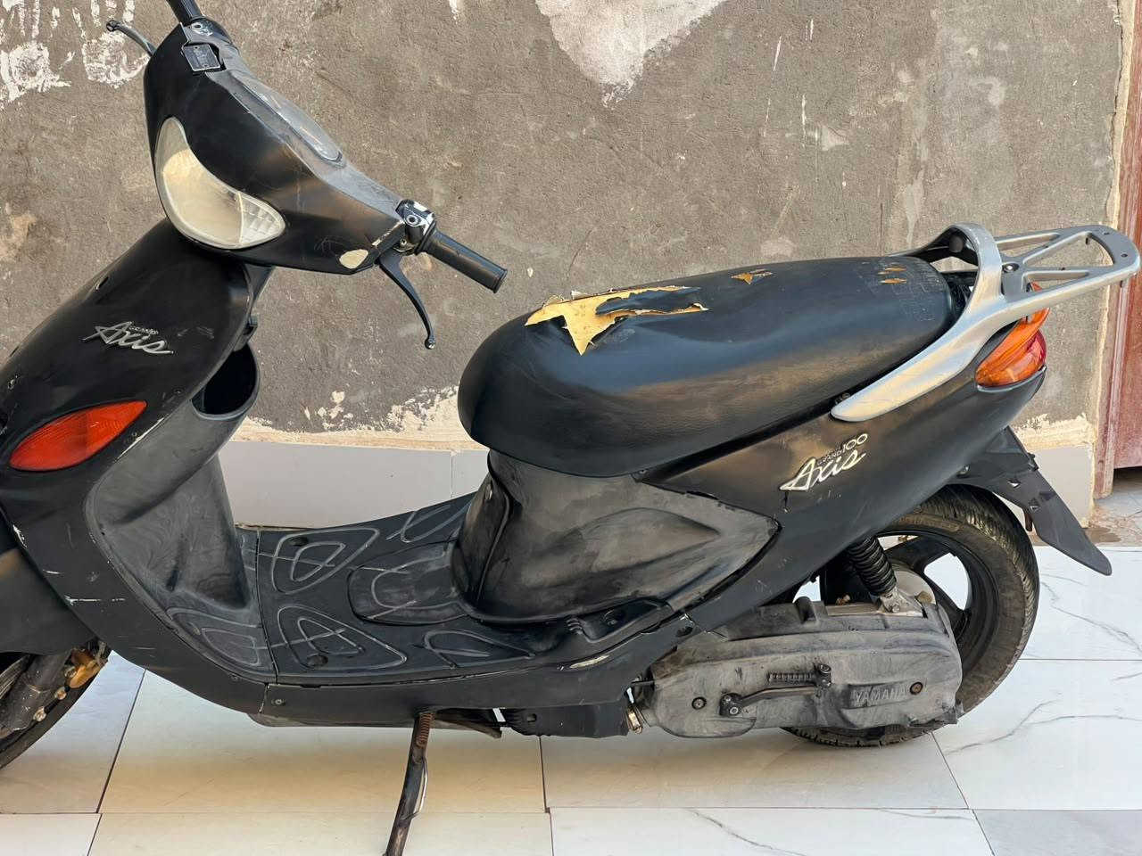 سلام عليكم دراجه دولفين فحل حاويه نضافه 90 
مامفتوحه ابلاد كهربائيات شغاله حساسات 

السعر خاص *********** مكاني السماوة
