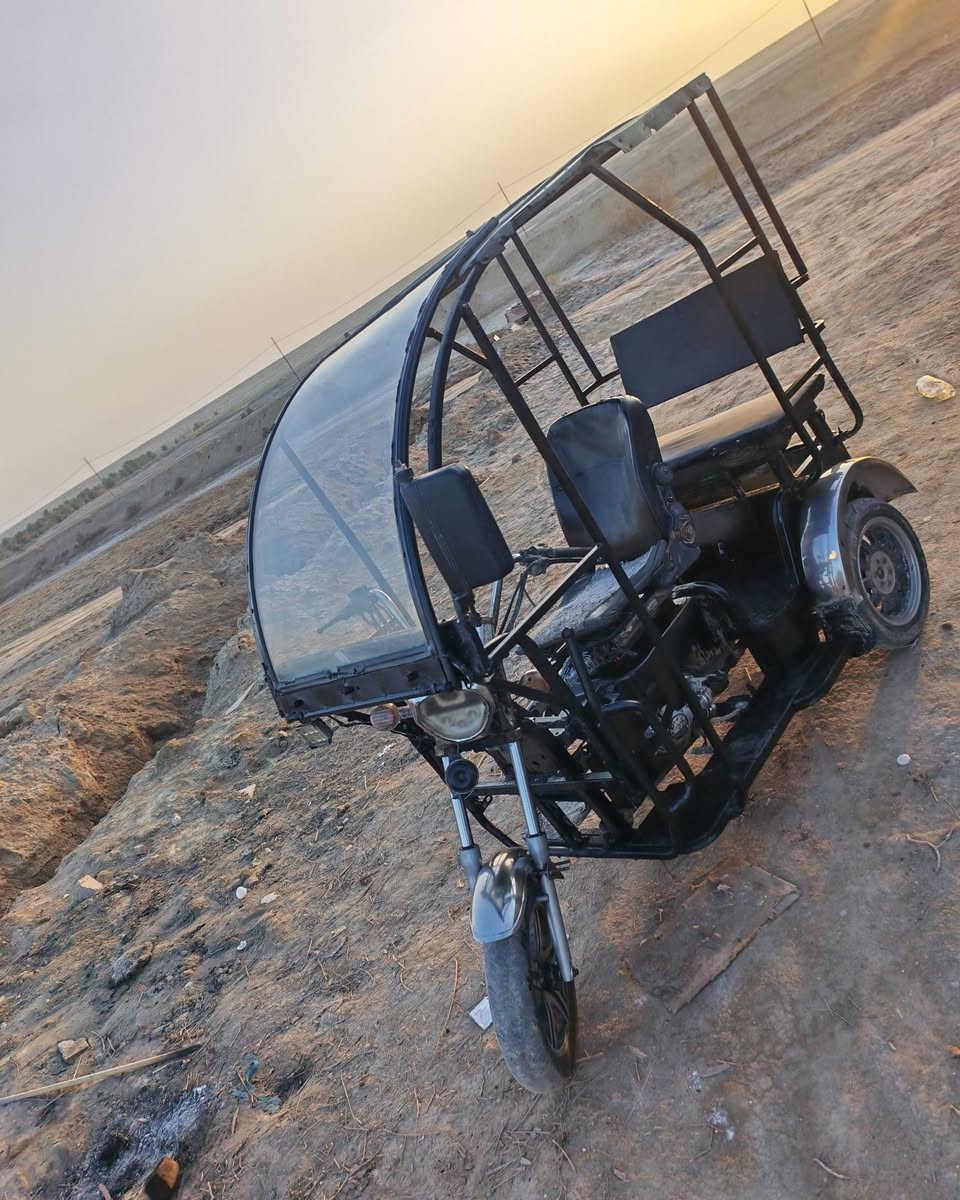 دراجة ذوي الاحتياجات الخاصة (معوقين) ٣ تايرات محور مكينه ستوته MTR  نضيفة وبريك خلفية دسك بريك قوي دبلات امامي جديد كلها شغاله سلف ليت هورن اشاير شراي يتصل *********** السعر (500)الف
