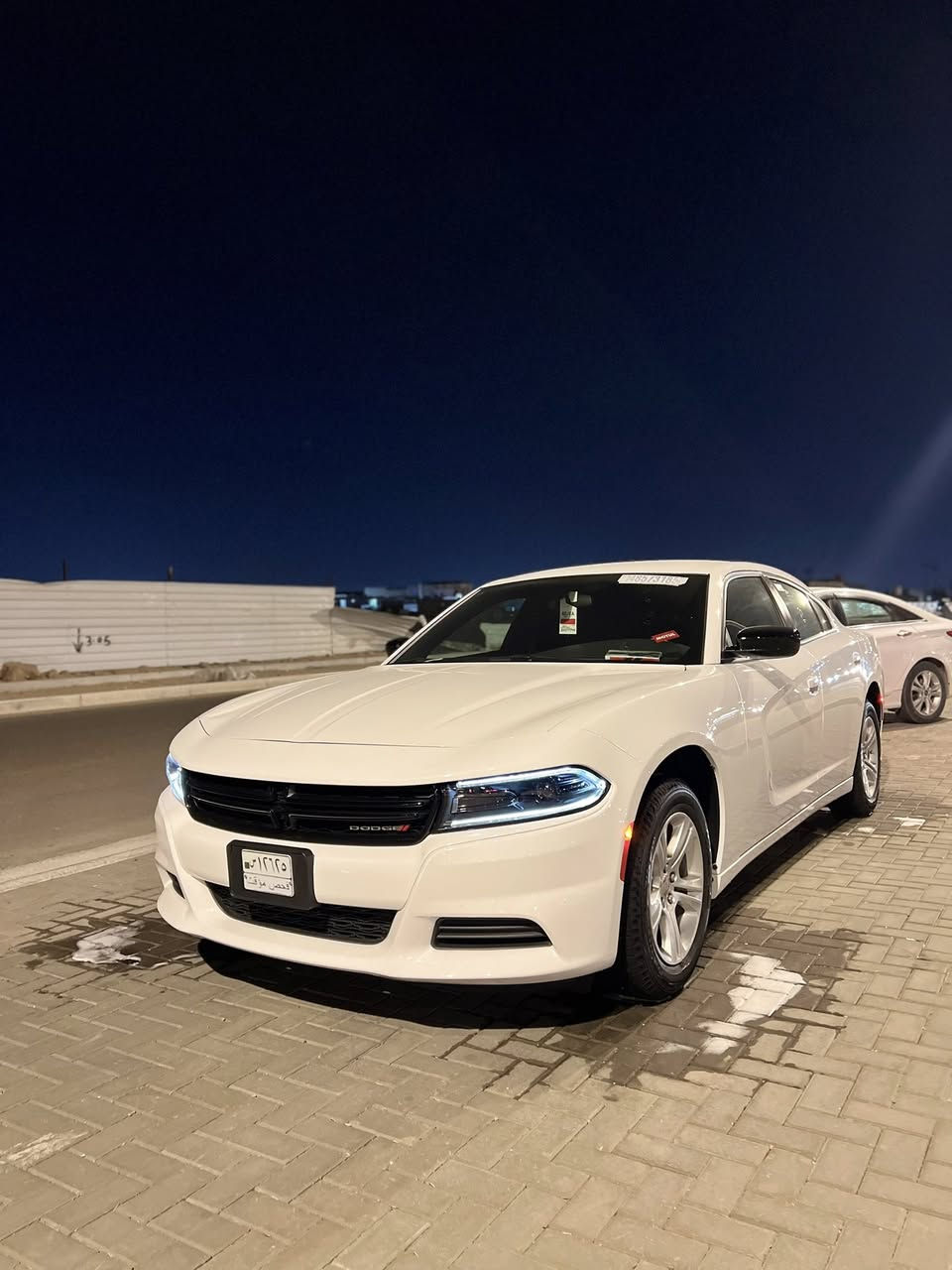 سلام وعليكم جارجر 23اصل بدون رقم حادث فقط جاملق فتح مكفوله من الدعاميه الدعاميه اي قطعه تبديل ماكو ماشيه60الف كيلو مترمكاني بصره سياره جديده كلش شراي ينتصل ويدلل رقمي ***********
