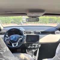 سيارة رينو داستر بدون رقم   موديل 2025  حرة زيرو ما ماشية  حجم المحرك ...