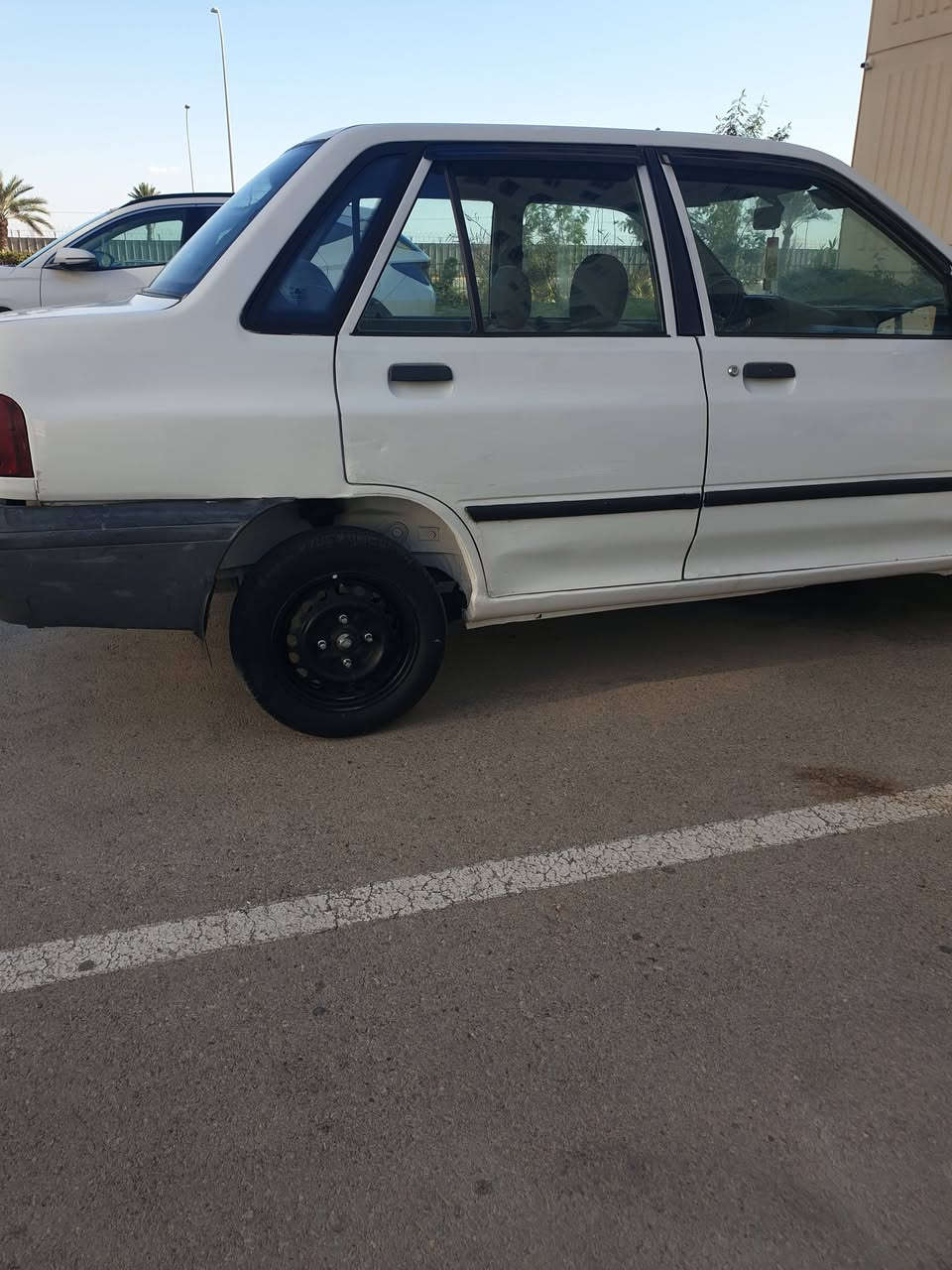 السلام عليكم عندي سايبا موديل ٢٠٠٩
رقم انكليزي بااسمي بغداد محرك كية براي دوشمة جديدة فقط فطر صغير بالشاصي الايمن تدفئة تبريد شغال مزفت جديد جاملغات كلها والصندوك والدورات
عنواني بسماية *********** سعرهة ٣٥ وبيهة مجال قليل
