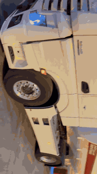 وحش فول مواصفات مديل 16جديد ومكفول ***********
