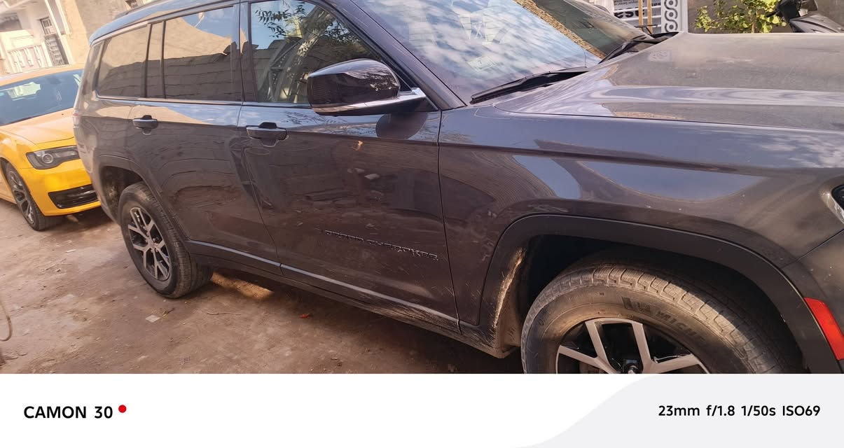 جيب كران شيروكي فول مواصفات مكفول من الحادث  وارد امريكي كفاله عامه  موديل 2024 ماشيه 18الف السعر 330
***********احمد الامريكي
