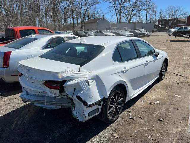 كامري وارد امريكا 
موديل 2021  
حادث جاملغ  بارد خلفي ودعاميه 
بصمه 
كرسي كهرباء 
محرك 2500 بانزين وهايبرد
ماشي 62 الف كيلو
رقم بغداد بأسمي مكان سياره يرموك

***********
