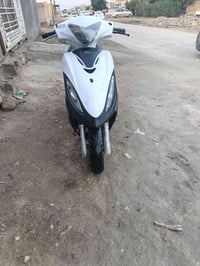 دراجه جي فور • سلف هندر • بلفضليه