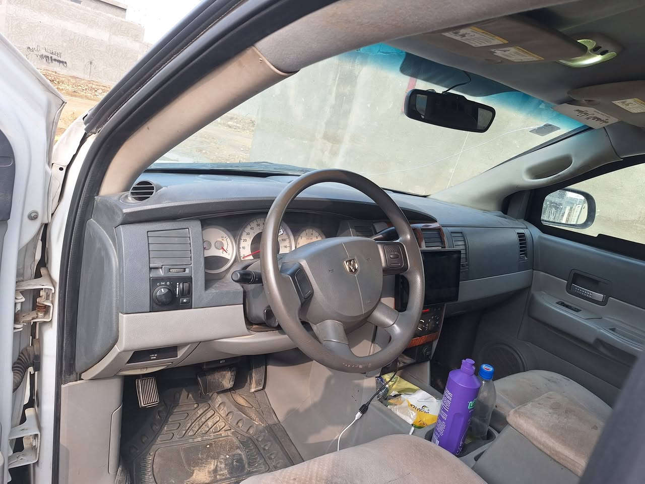 السلام عليكم دوج ٢٠٠٧ سعره ٧٥ ورقه وبيه مجال وغير موجود على النت وعلما مكلف بالنشر فقط اتصال *********** وشكرا
