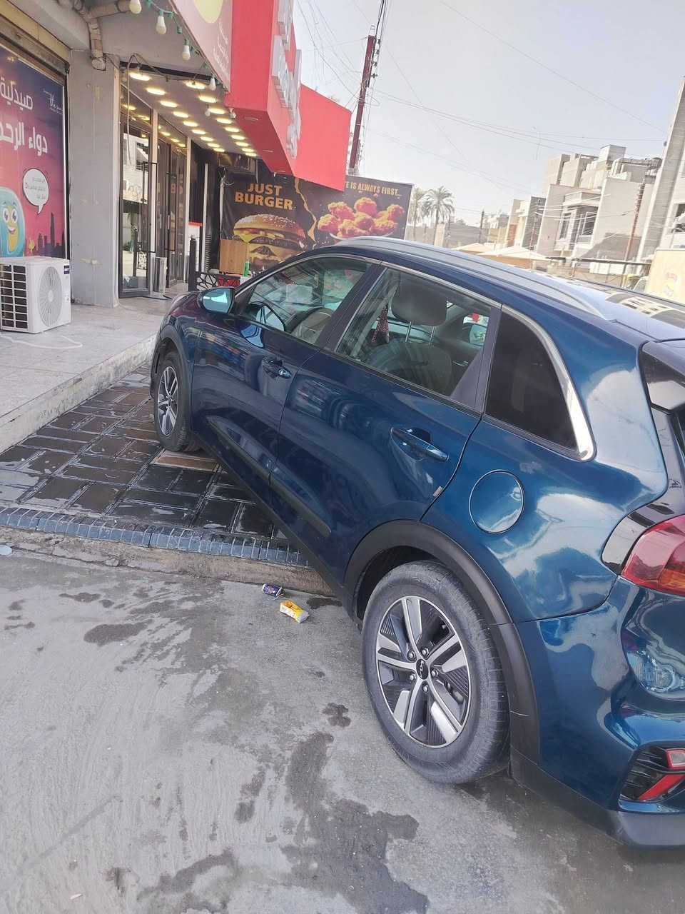 كيا نيرو 2022 امريكي
محرك 1600 هايبرد
تحكمات ستيرن
مثبت سرعة
شاشة
كامرة
رادارات
سياقة ذاتية
السياره خير من الله مبيهة اي نقص
بدون دواخل او شاصي او لغد
رقم جديد انكليزي بسمي السيارة
مكان السيارة بغداد حي الجهاد
*********** واتساب
