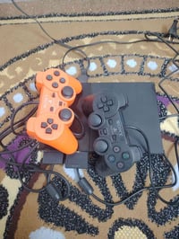 بلايستيشن 2 • شغال • فلاش مموري