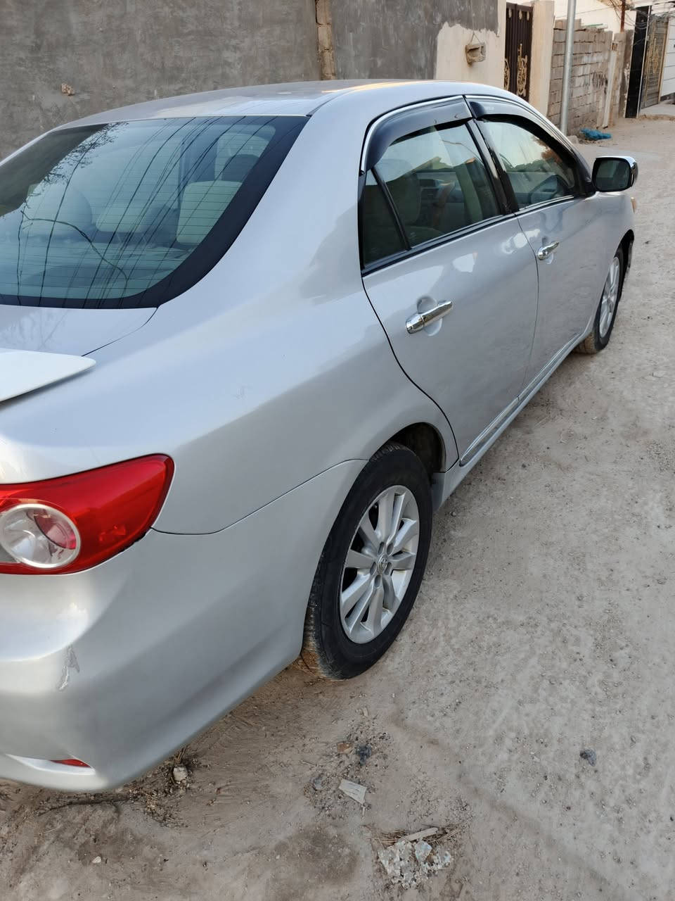 سلام عليكم 
كورلا 
موديل ٢٠١٢
وارد امريكي 
حادث فقط بنيد 
سونار موجود بصور 
كير مكينه شرط
محرك ١٨٠٠
صدر امامي خلفي شرط 
سياره حيل حلوه  
سعر ١٢٢$
مكان الانبار الفلوجة
***********
