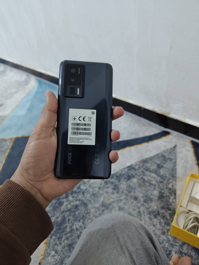 جهاز بوكو f5برو مستخدم نضيف شاشه 120 هرتز اموليد ذاكره 512 الرام 12 معالج gen1 بلاس بوبجي 120 فريم بطاريه 5160 شحن 67 واط صوت ستريو كامل ملحقات فقط طبع بشاشه بسيط كلش من الاستخدام السعر 275 المكان ناصريه حبوبي قرب الوطني *********** ناصرية, ذي قار
