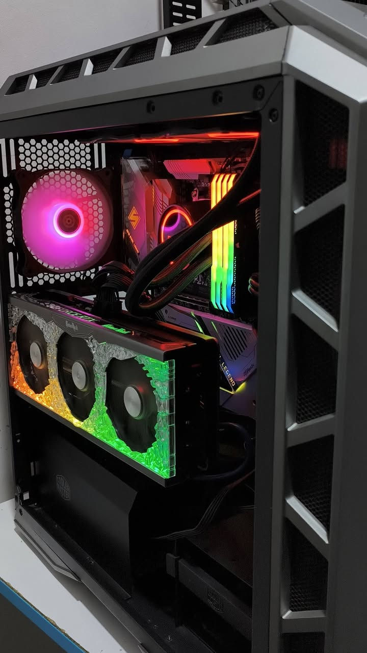 سلام عليكم جبتلكم تجميعه جديد + براندات

معالج: R7 5800X 
مذربورد: X570 asrock 
 رامات:4x8 3600 32 كورسير
كارت شاشة : RTX 3070TI  
التخزين : 512 m.2 
التخزين: 1t hdd
بورسبلاي: كورسير 850 
كيس : كولر ماستر 
عندك كل قطع الي ذكرتهن جديد ونضيف وعندك كارت شاشه ممفتوح شرط وموجود كاتونات قطع وقطع كلهن براندات قويه 

سعر 1370 الف
رقمي وتساب 
***********
ادمن 🌹
