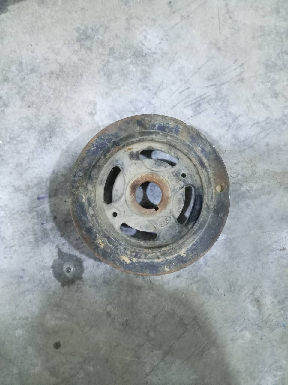 السلام عليكم لبيع زوج دبلات امامي مال حاويه الله شاهد مال سوناته مضلع ١٢ و
و بلى مال راس كرنك لبيع مكاني المحموديه ***********
