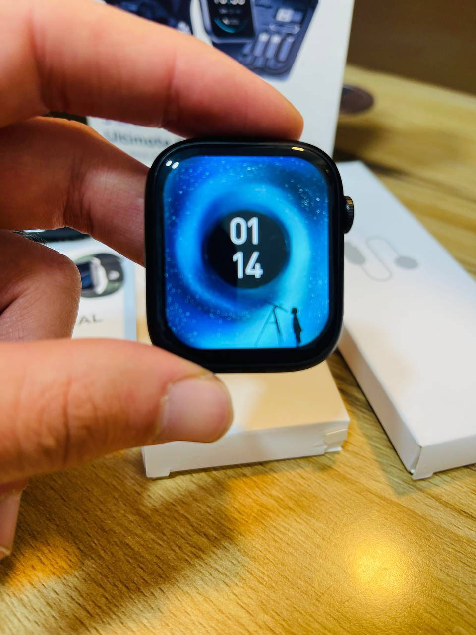 بكج 3❌1 من ماركة GREEN LION ✅
- يحتوي على ساعة سمارت بشاشة AMOLED تدعم جميع الأوضاع الرياضية و الصحية و إشعارت برامج التواصل من خلال الربط على الهاتف , تحتوي على سيرين + شاحنة لاسلكية 
- سماعة ( ايربود) بلوتوث 5.0 صوت عالي الوضوح ، 4 ساعات مدة استخدام متواصل 
- صندوق طوارئ يحتوي على جميع منافذ الشحن مع كيبل شحن سريع بقدرة 65W مع إبره فتح الاجهزة

السعر : 25 مع التوصيل 🚚


**إذا كنت صاحب هذا الإعلان وتريد حذفه لأي سبب، رجاءا أرسل رسالة إلى الدعم الفني**