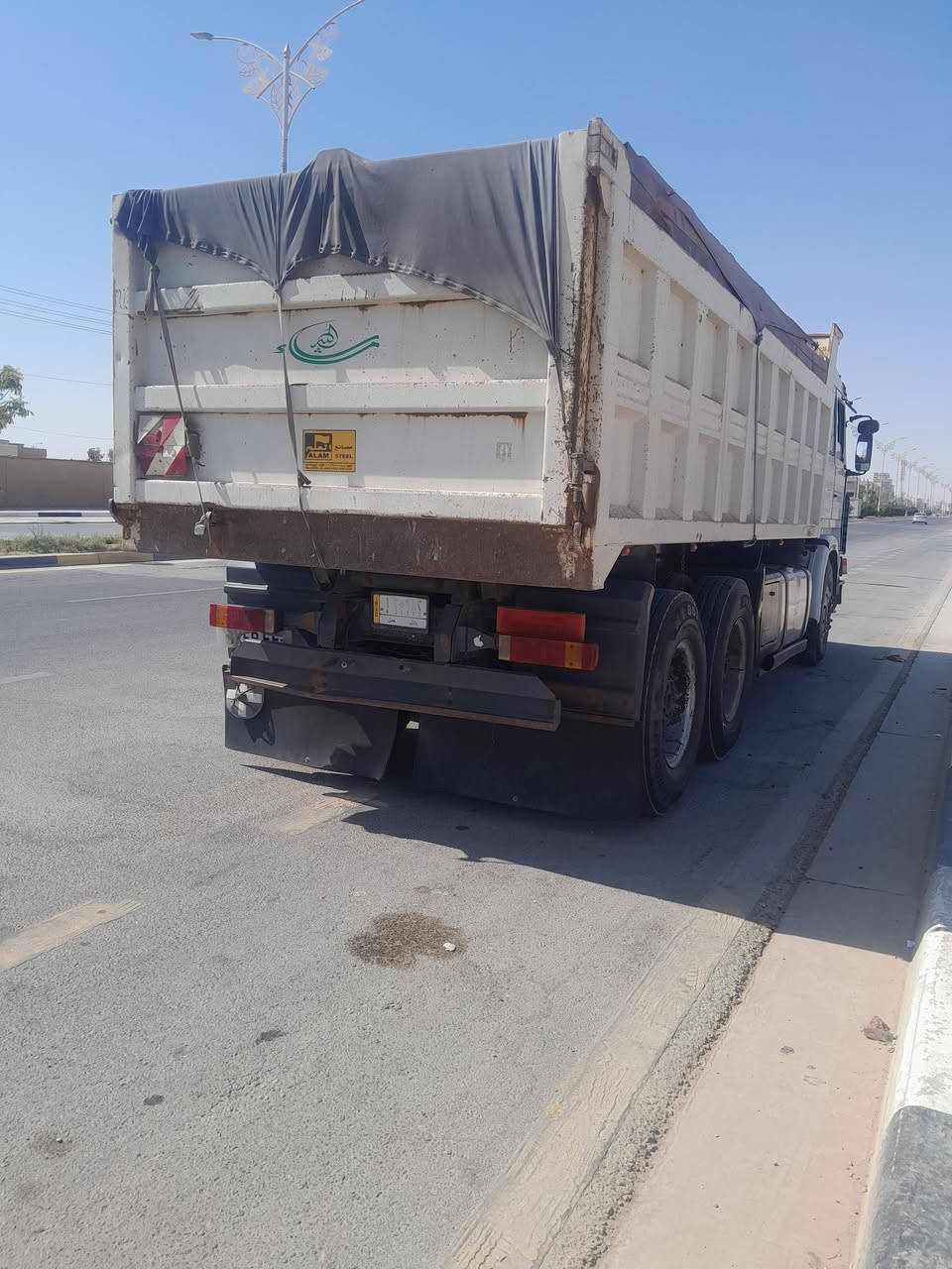 سلام عليكم اسكانيا للبيع ١١٣ مكينه ١١٣ مجموعه خريطه كير ٣x٣ شاصي ابو ١٠ سعر ٢٨٠     ***********
