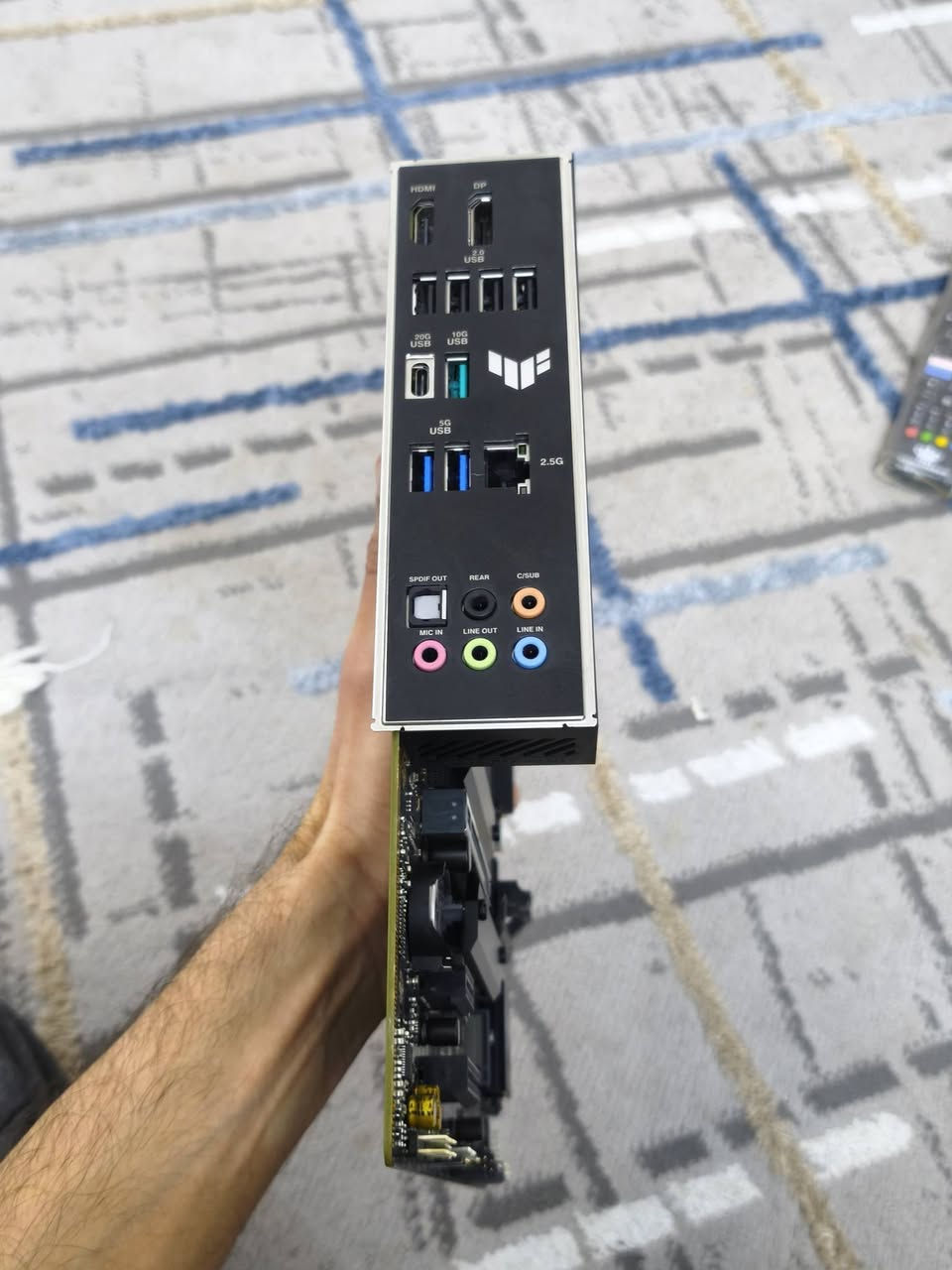 بورد b760m puls ll جديد جدا بي مشكلة وحدة منفذ Lan مالته توصله طاقه بس مشكل مينطي نت 
مواصفاته معروفة 
130 الف وبي مجال   توصيل موجود


**إذا كنت صاحب هذا الإعلان وتريد حذفه لأي سبب، رجاءا أرسل رسالة إلى الدعم الفني**