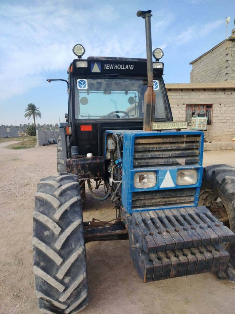 سلام عليكم للبيع مكينة فيات حجم 110 المكينة مامفتوح بيها برغي بس بيها صرف دهن وياها فدان رباعي وئي ستفسار اكثر اتصال على الارقام ***********
***********
