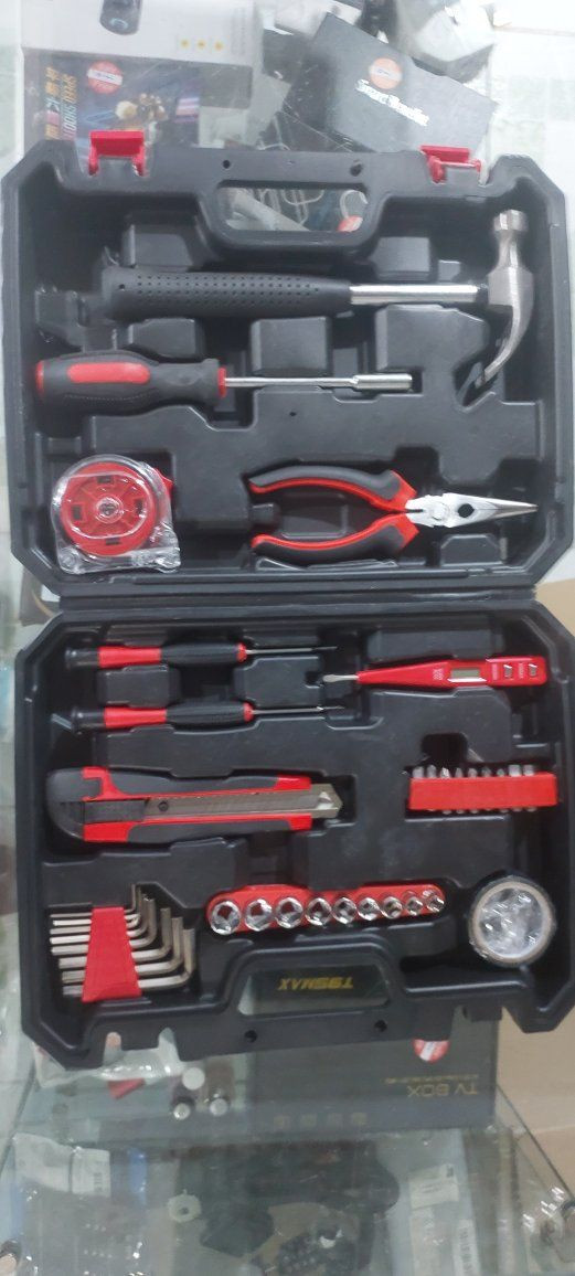 السلام عليكم عدد اصلي بالة اليابان للبيع السعر والحجز على الواتساب او الخاص  ***********
