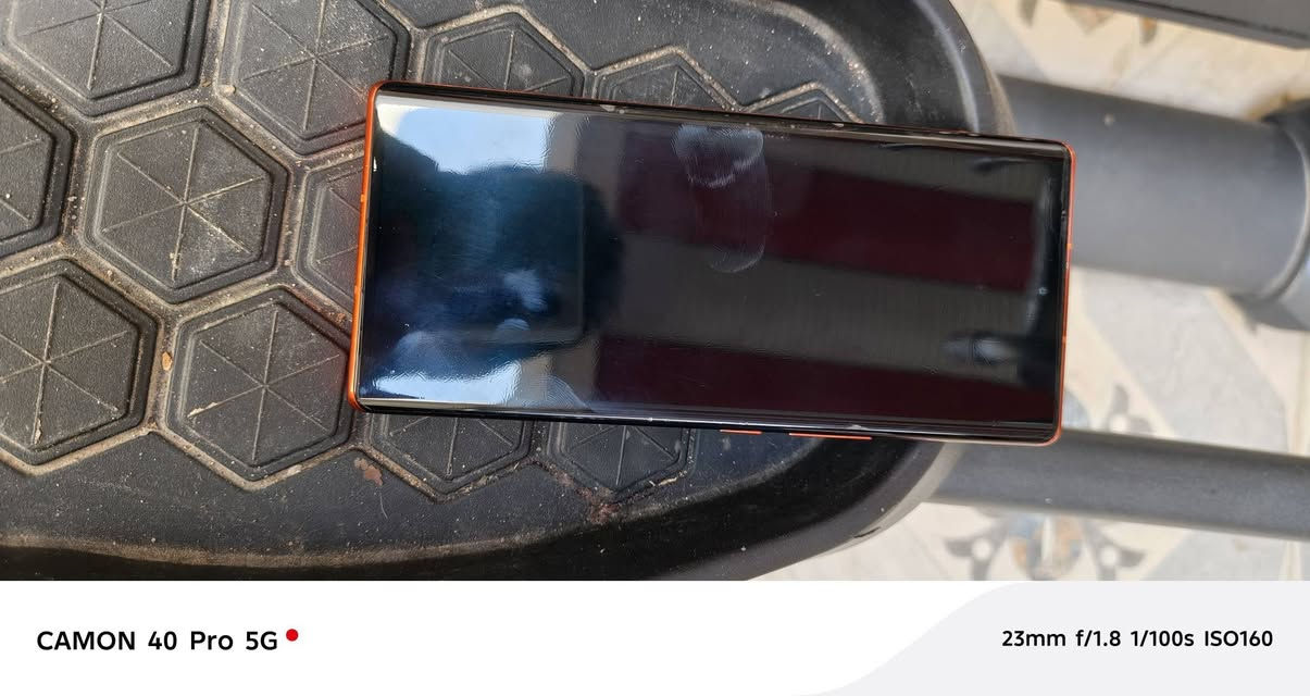 تكنو فاتنومx2pro5G جهاز فوول مواصفات الداخلية 12  ذاكرة 256 كامرة منبثقه علما للجهاز طلب خاص سعره 450 وبي مجال للشراي رقمي للتواصل *********** عنواني بصرة عويسان
