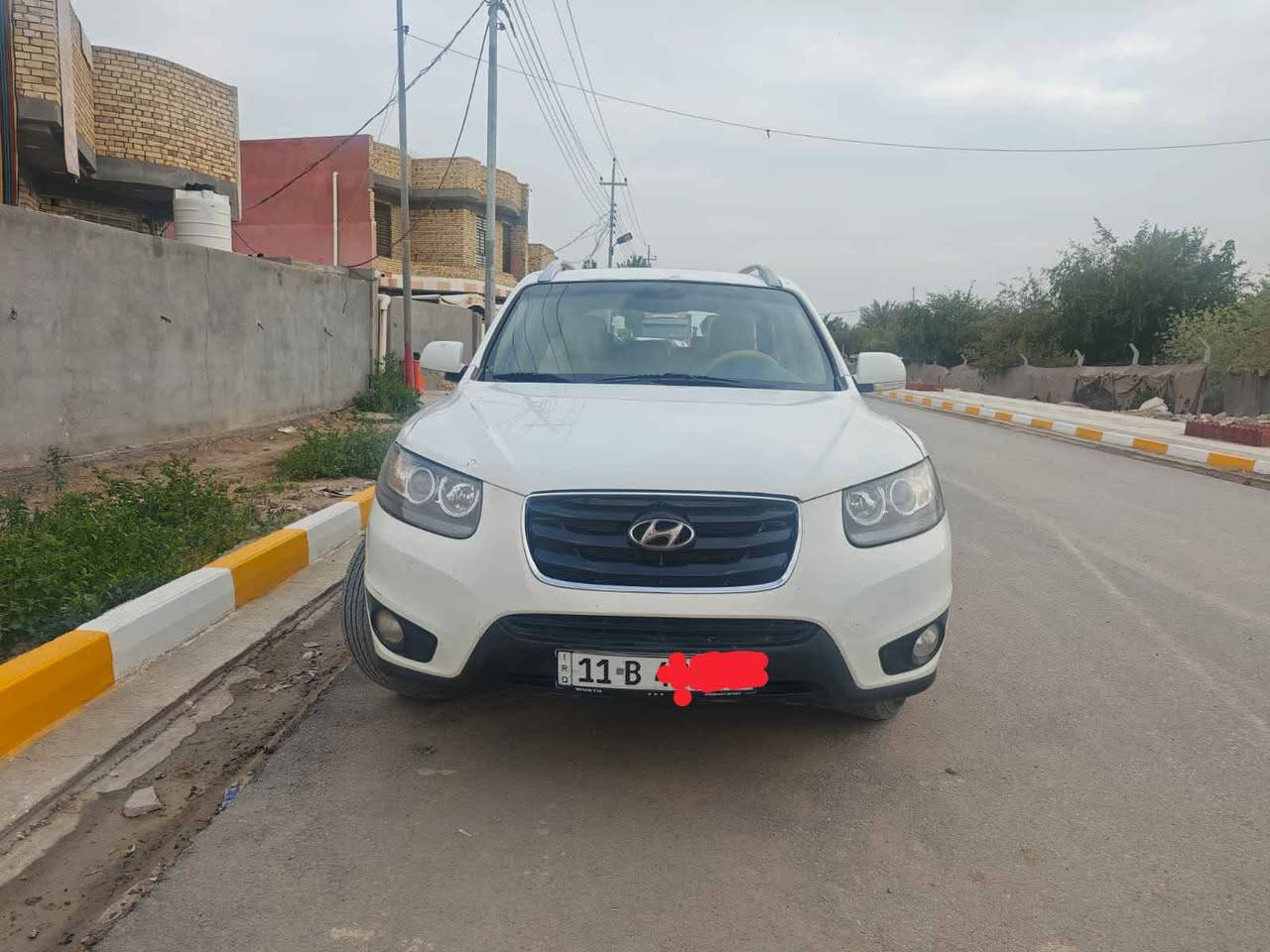 السلام عليكم
 للبيع هونداي سنتافيا 2011 رقم بغداد انجليزي محرك 6 سلندر، 7 راكب تحويل مباشر خليجي
 السونار مرفق مع المنشور
فول المواصفات 1/1 
دفع رباعي فور ويل
فتحه سقف 
بصمه ابواب 
بصمه تشغيل  
تحكم استيرن جهتين 
شاشه ، كامره
ارضيه جلد
ويل كب كروم 
3 قطع تبريد، تبريد بيانو مناخين
مري شفط واشاير بالمري
ثلاجة
وبعد بيها مواصفات غير مذكوره 
سياره جديده وجاهزه مكينه وكير شرط حداده نظيفة
مـكـان-سـياره- ذي قار - قضاء الرفاعي

للاستفسار اكثر: اتصال او واتساب
*********** الرفاعي, ذي قار
