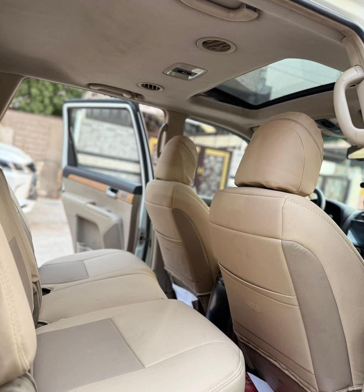 السلام عليكم
كيا مهافي للبيع خليجي مديل 2009 رقم بغداد الدولي الجديد سنوية جديدة مكفول من الضربة و من التبديل والصبغ ما عدة شوي
 بل بنيد وموضح بل سونر
 محرك كير تبريد مكفول السيارة
 فول موصفات 
بصمة تشغيل 
بصمة أبواب 
تحكم ستيرن
أشير بل مري 
فتحة سقف
 شاشه بلوثوت اوكس
كشنات جلد 
كشنات كهرباء
شاشة كبيرة اصلي
كامرة خلفية
جرس بل ١٢٠
نضام فورويل
بصمه عدد ٢ 
وبعد موصفات بيه هواي 

العنوان بغداد 
 السعر 125$
  الكرخ 
***********
