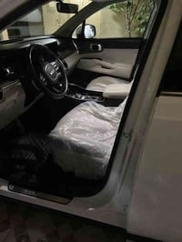 سورنتو للبيع موديل23 سيارة مكفولة كفالة عامة بنوراما حساسات تشغيل عن ب...