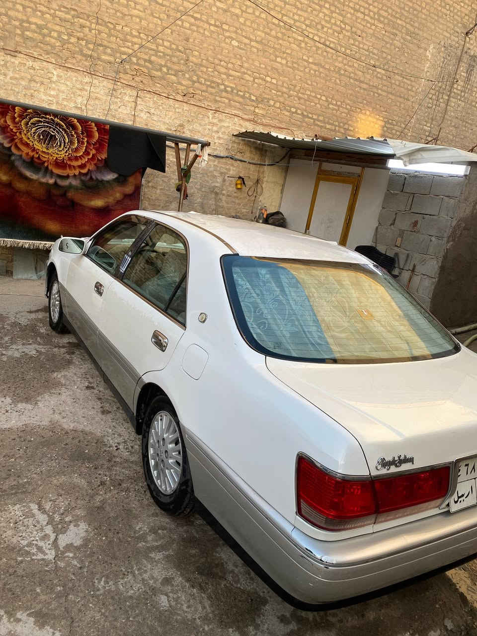 جنون ملكة محزم  ادواتت  كصه سياره نضيفه حيل دواخل جديده وجاهزه ومابيها نقص برغي دهن توني مبدله حداده جديدا كير محرك كفاله سياره من طول لطول جاهزه بك لايتات كرستال شادلها وعنواني البصرة شراي اتصل وتدلل***********سعرها 
30 ورقه بيها  مجال للشراي
