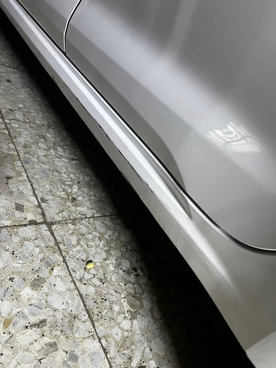 السلام عليكم عندي كورلا هايبرد تجميع صيني شكل خليجي
2025  تبديل دهن من ساز 
والبانزين محسن وماشيه 13000
ونضيفه  داحل احمر واسود وتعرفون مواصفاتها  ميحتاج اكولها جمزه مرتبه وهادىه والضخات مبينه بلصور مو فد شي 
عارضها ب 160 قفل مستعجل على بيعتها 
هذا رقم الهاتف ***********
