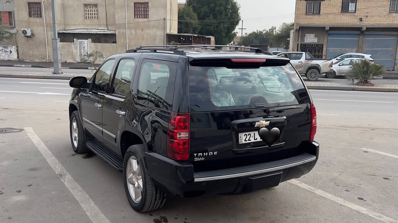 تاهو / Taho خليجي وحش الشارع للبيع 

مديل / 2009 

LTZ فول مواصفات للأخير 

السيارة بيها 3 قطع بارد وقطعه صبغ 

مكينه مفتوحه گير حدادية تبريد كهربائيات كله شغال مابيها نقص برغي 

رقم اربيل

عنوان السيارة البصرة  

السعر 215 

الرقم / ***********
