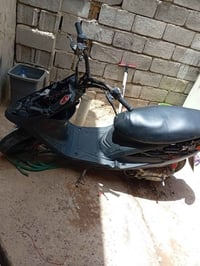 دراجه للبيع ماكس عدله الدراجه تشتغل  وتطفئ  السعر 150 رقم 07708720391 ...