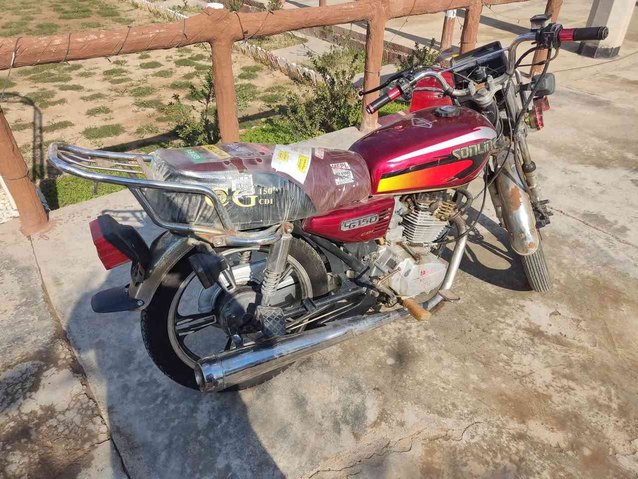 سلام وعليكم سيفان موديل 20 مكينه خير من الله دراجه حلوه كهربائيات كلهن شغالات اوراق كامله مكاني كنعان ب ٣٧٥وبي مجال ***********
