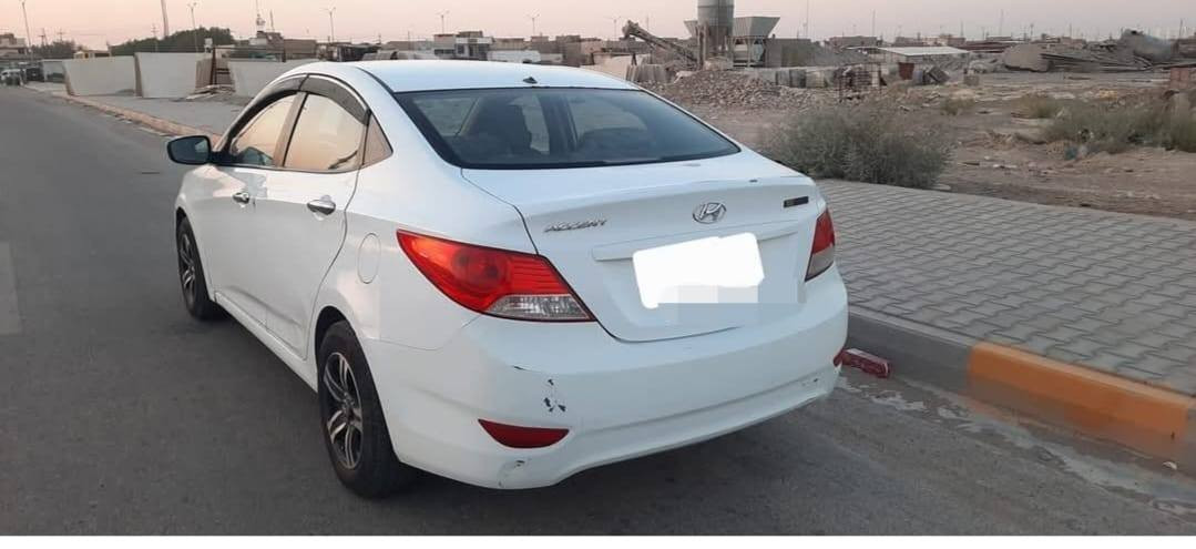 للبيع 🚗
هيونداي أكسنت موديل 2015
وارد خليجي
مكينة 1400 دكشن عالي
ست نمر
رقم واسط (ألماني)
السيارة مكفولة من الضرر
بيها صبغ فقط قطعتين
الموقع: مركز محافظة واسط
السعر 80 $ وبيها مجال 
للاستفسار  ***********
